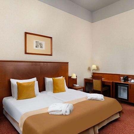 Mercure Szekesfehervar Magyar Kiraly Exterior foto
