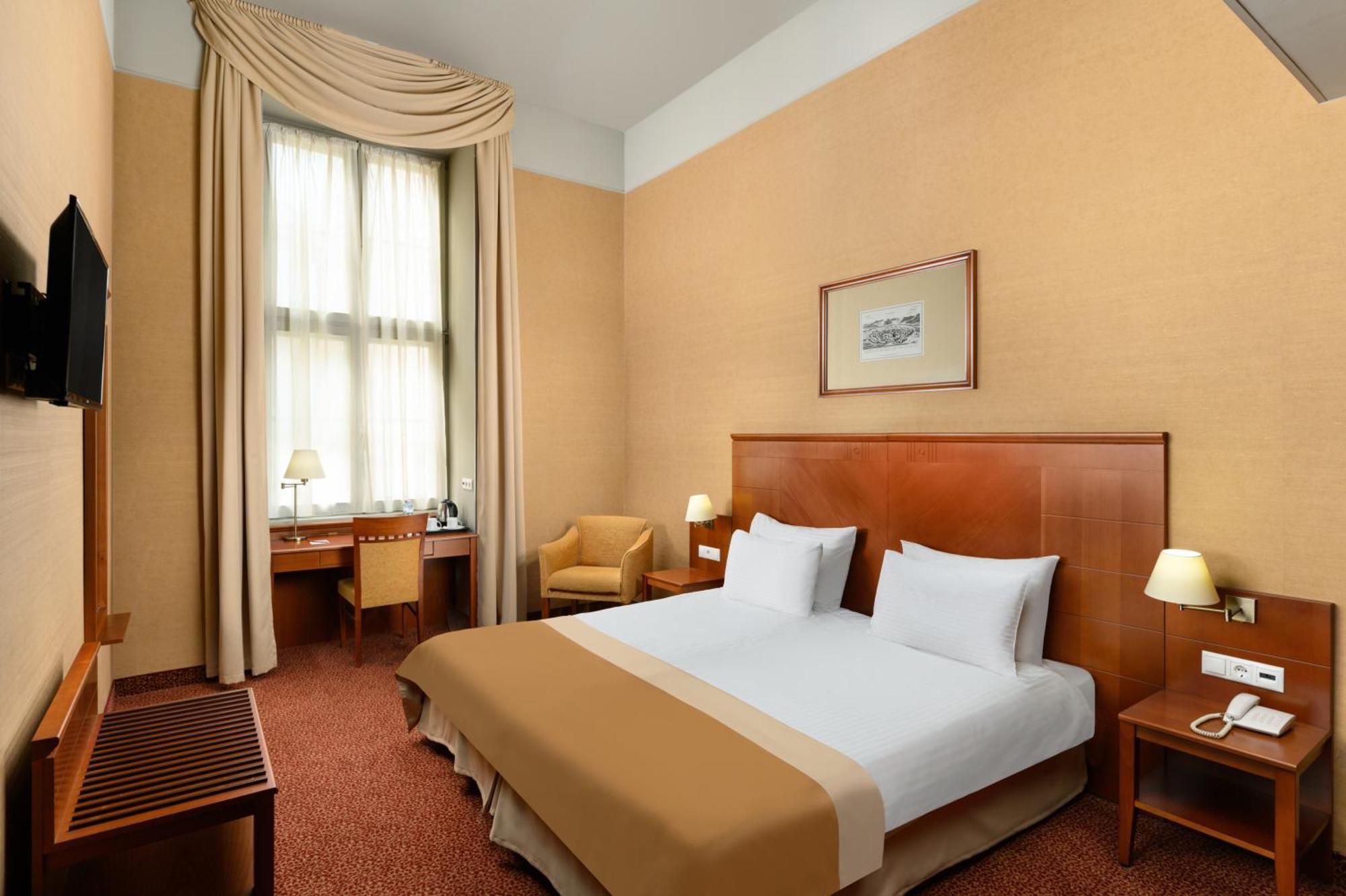 Mercure Szekesfehervar Magyar Kiraly Exterior foto
